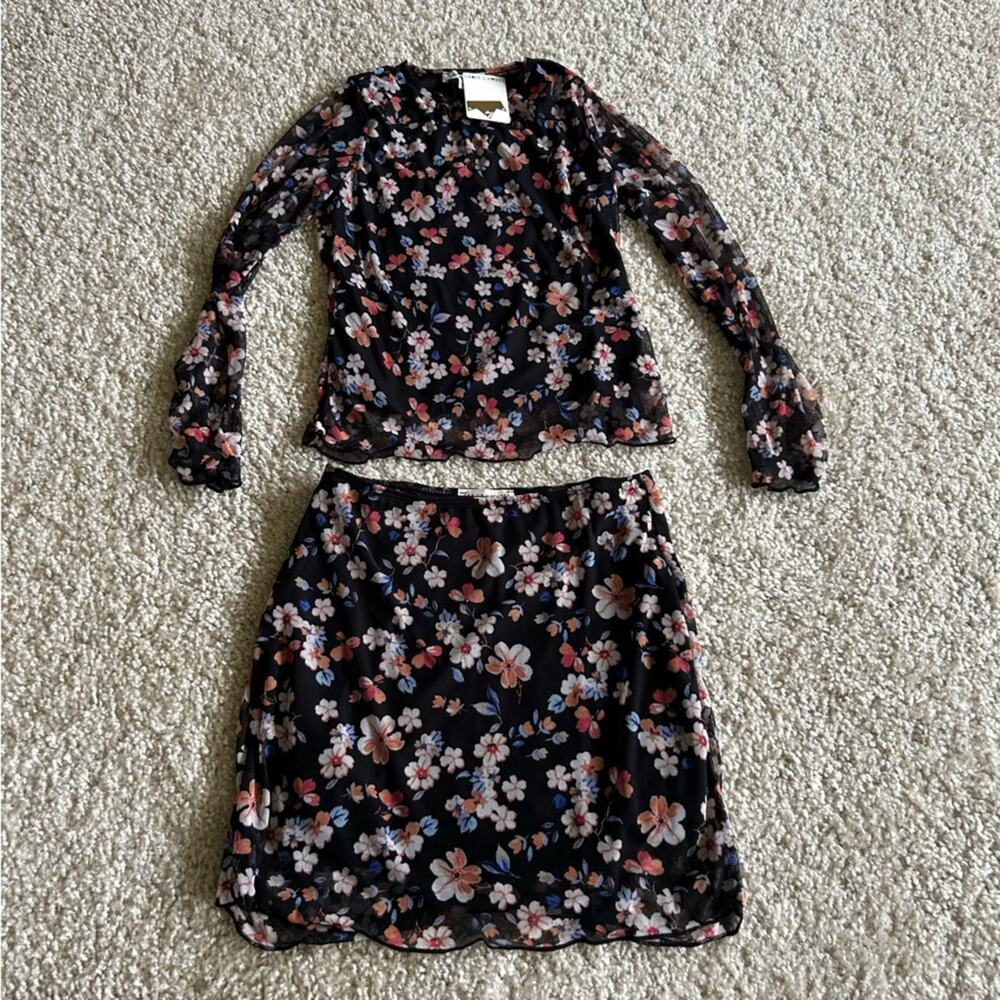 NWT Crown of Hearts Floral Print Mesh Lined Long Sleeve Shirt & Skirt Set Small